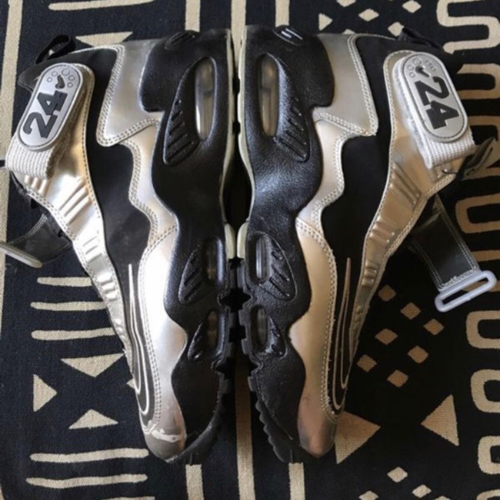 Nike Air Griffey Max 1 Metallic Silver - Picture 4 of 7